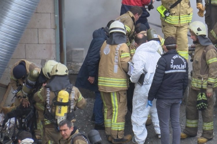 Yangın faciası: 4 kişinin cansız bedeni &ccedil;ıkarıldı