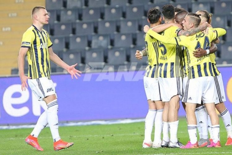 Fenerbahçe, Kasımpaşa'yı 3-2 skorla yendi