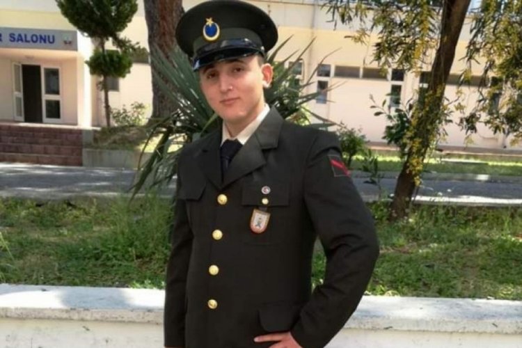 Bakanlar ve siyasiler şehit asker için taziye mesajları yayımladı