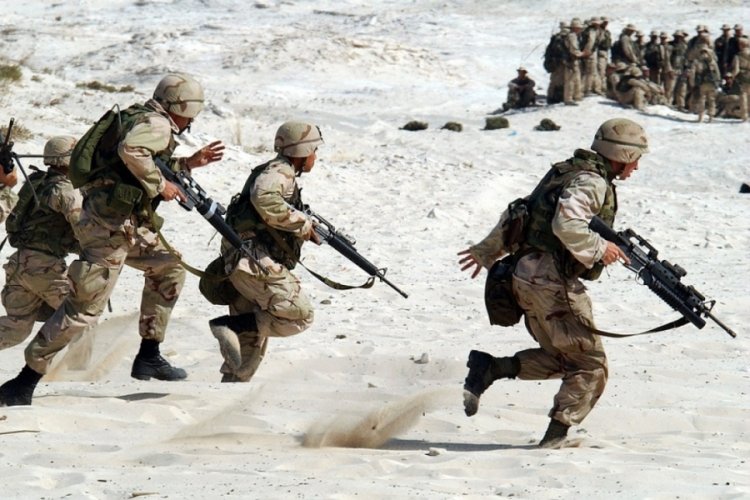 ABD askerleri Afganistan'dan çekilmeye başladı