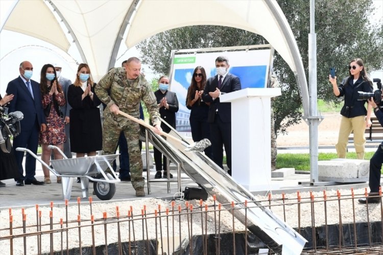 Aliyev, işgalden kurtarılan Zengilan'da yeni havalimanının temelini attı