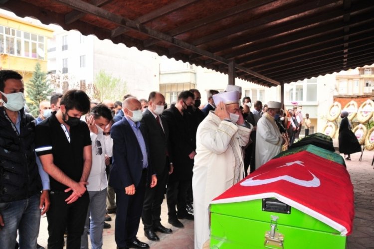Kazakistan Nevşehir Fahri Konsolosu ve eşi son yolculuğuna uğurlandı