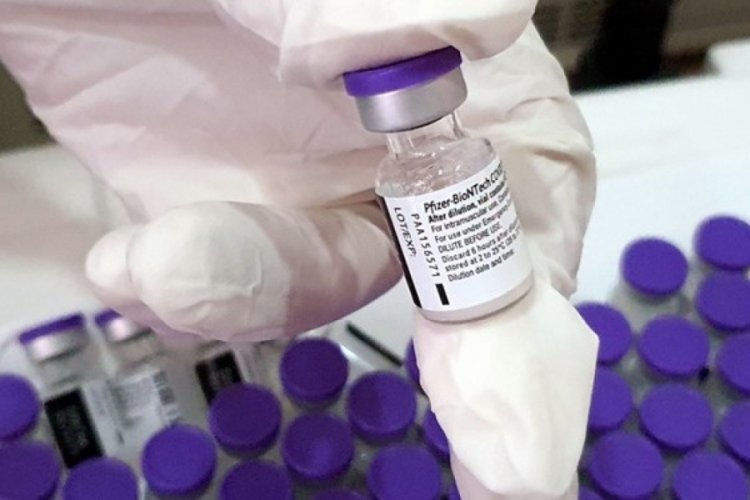 Sağlık Bakanlığı'ndan Pfizer/Biontech aşısıyla ilgili yeni açıklama