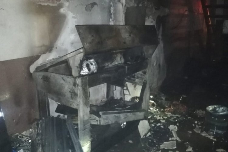 Bursa'da korku dolu anlar: Lazer kesim makinesi patladı