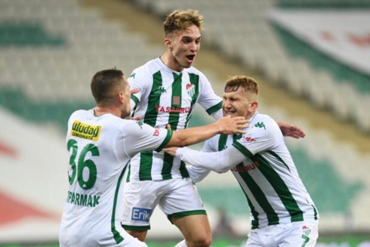 Bursaspor Eskişehir'de galibiyet peşinde!