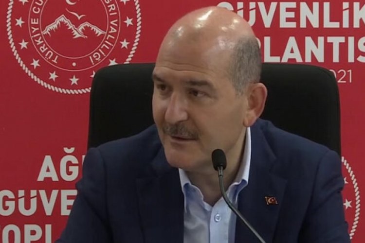 Bakan Soylu'dan '&ccedil;alışma izni belgesi' a&ccedil;ıklaması