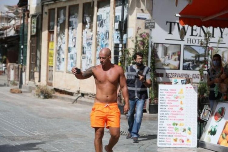 Antalya'da polise ahlaksız teklifte bulunan turist serbest bırakıldı