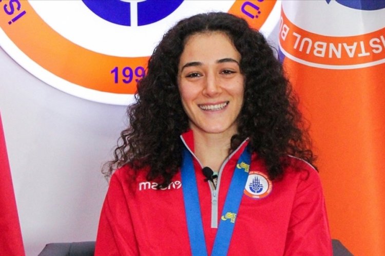 Milli badmintoncu Neslihan Yiğit, g&ouml;z&uuml;n&uuml; Tokyo Olimpiyatları'na dikti