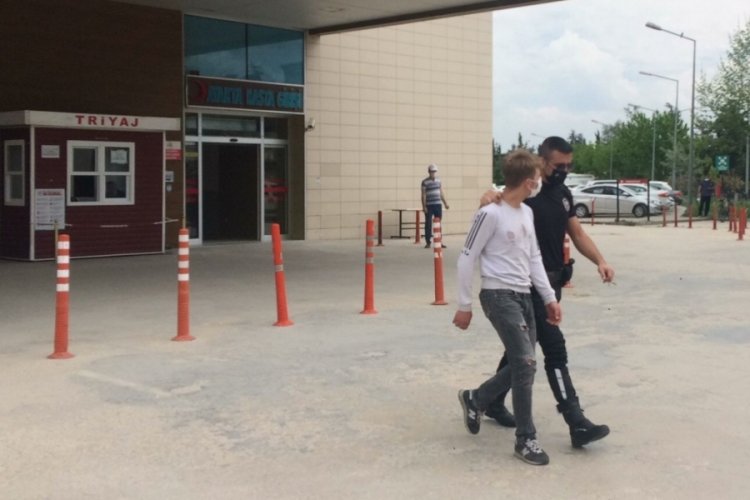 Hırsızlık su&ccedil;undan aranan kişi Bursa'da yakalandı