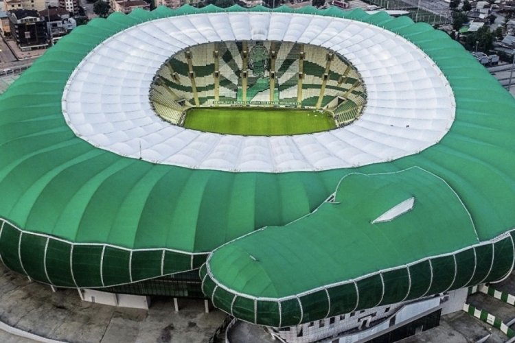 D&uuml;nyaca &uuml;nl&uuml; hesaptan Timsah Arena paylaşımı