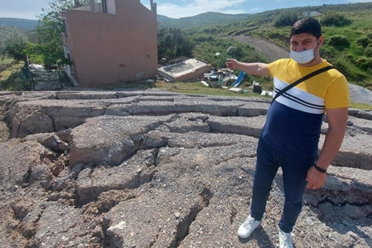 Korkutan yarıklar! Evler tahliye edildi