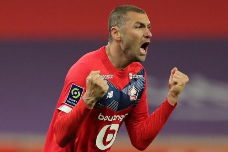 Burak Yılmaz: "Kontratım bitene kadar Lille'deyim..."