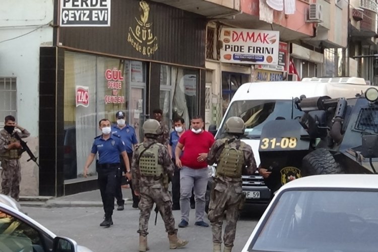 Yasa dışı bahis operasyonunda 21 g&ouml;zaltı