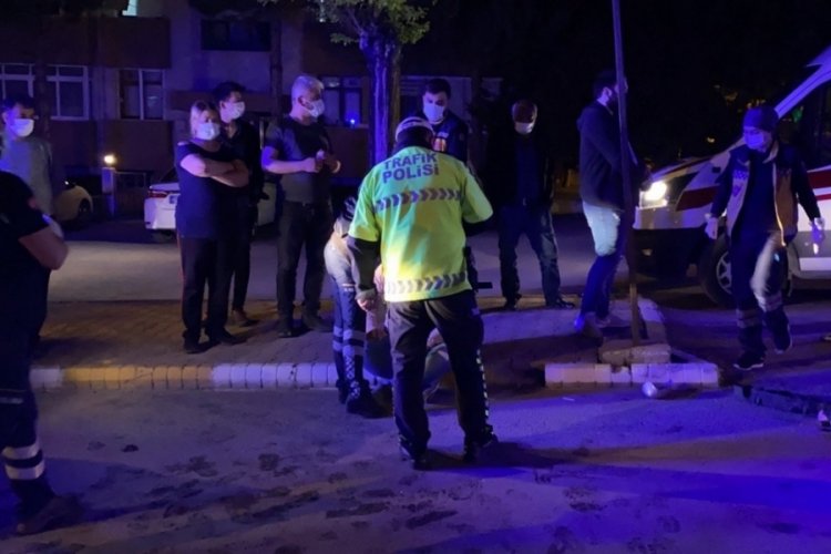 İki aracın &ccedil;arpışması sonucu 4 kişi yaralandı