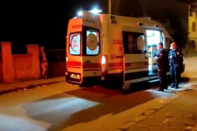 Mahalleli ve yabancı uyruklu kişilerin kavgasında 3 yaralı