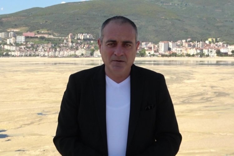 Bursa Gemlik K&ouml;rfezindeki salya istilasına Başkan Sertaslan'dan a&ccedil;ıklama: "Dibe &ccedil;&ouml;kene kadar bekleyeceğiz"