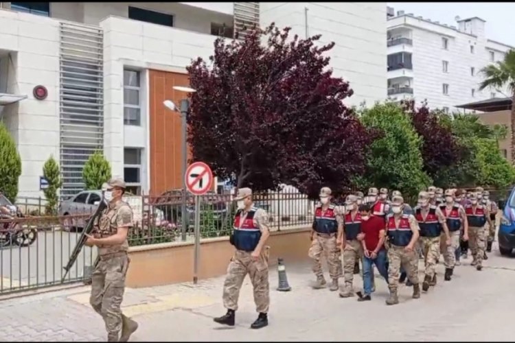 Hatay'da uyuşturucu operasyonu: 10 g&ouml;zaltı