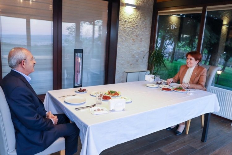 Kılı&ccedil;daroğlu ve Akşener, birlikte iftar yaptı