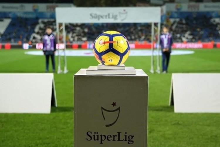S&uuml;per Lig'de şampiyon ve k&uuml;me d&uuml;şenler yarın belli olabilir