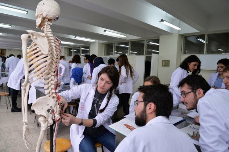 Bursa Uludağ &Uuml;niversitesi Tıp Fak&uuml;ltesi'nin misafir &ouml;ğrenci sayısı artıyor