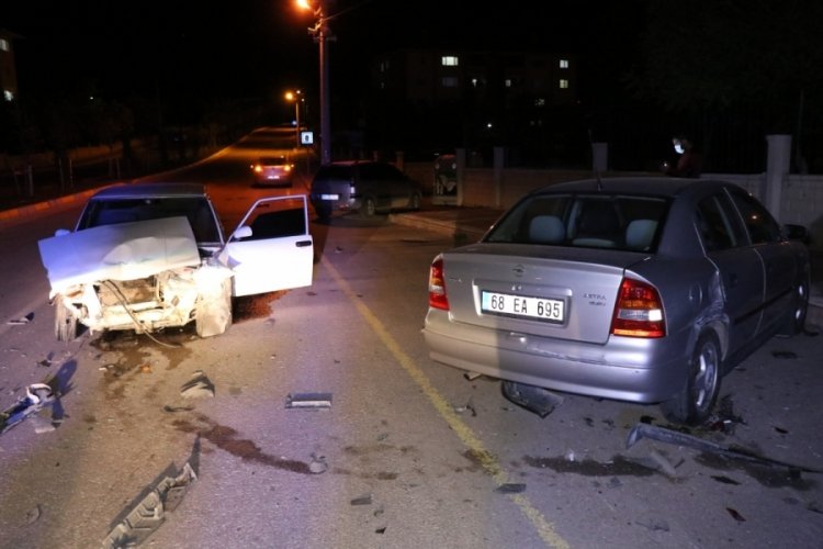 Aksaray'da zincirleme kaza: 1 kişi yaralandı