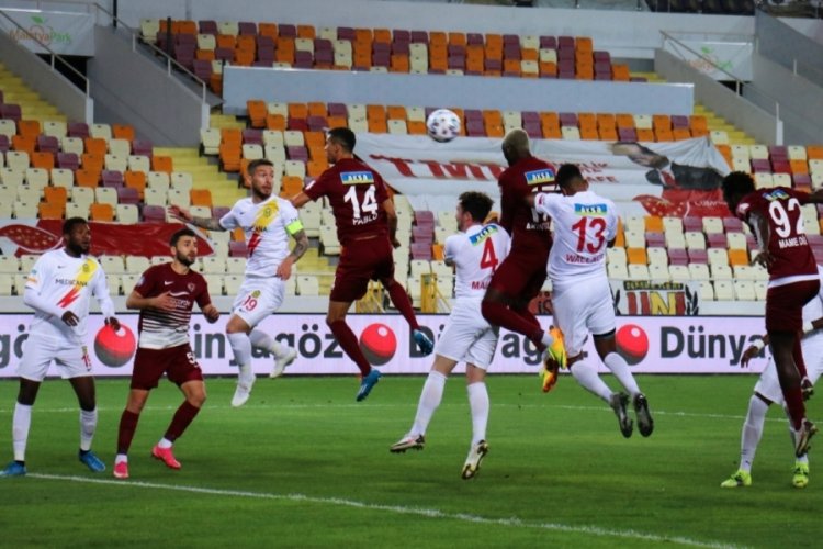 Yeni Malatyaspor, ligdeki 15. beraberliğini aldı