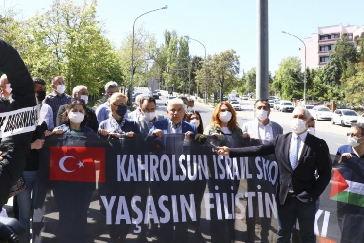 CHP'den İsrail B&uuml;y&uuml;kel&ccedil;iliği'ne siyah &ccedil;elenk