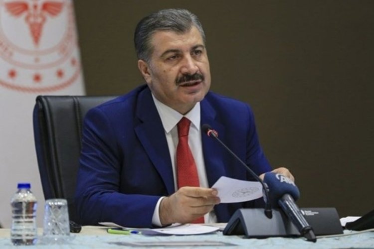 Bakan Koca'dan aşı a&ccedil;ıklaması: Yarından itibaren yeni kademeye ge&ccedil;iliyor