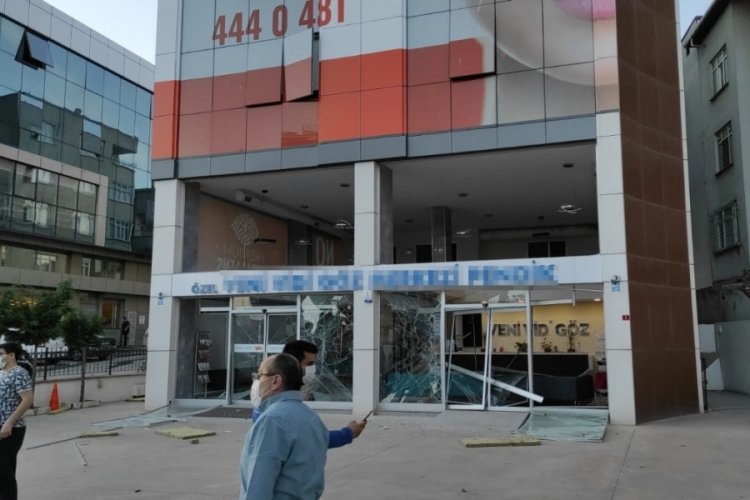 İstanbul'da metro inşaatında patlama!