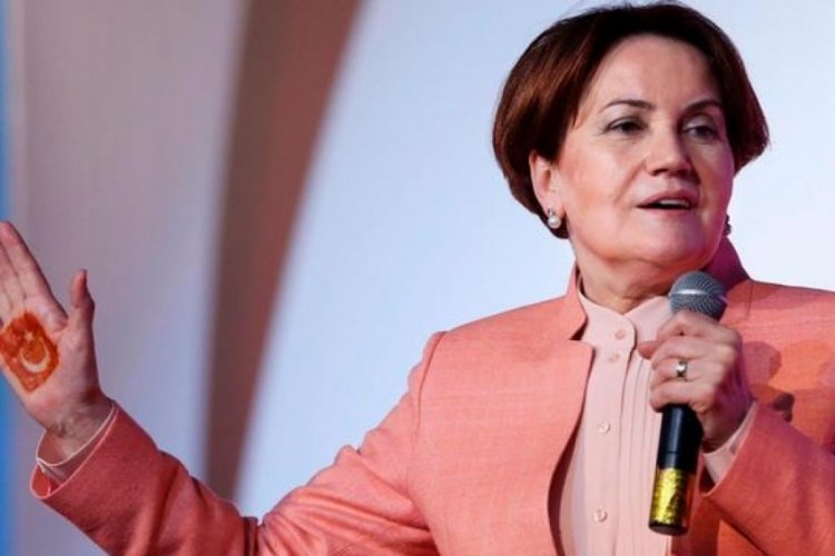 Meral Akşener Bursa teşkilatıyla bir araya geldi: 'Partimiz iktidara y&uuml;r&uuml;yor'