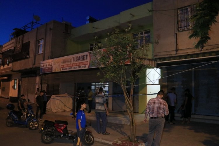 Pompalı t&uuml;fekle sırtından vurulmuş halde bulundu!