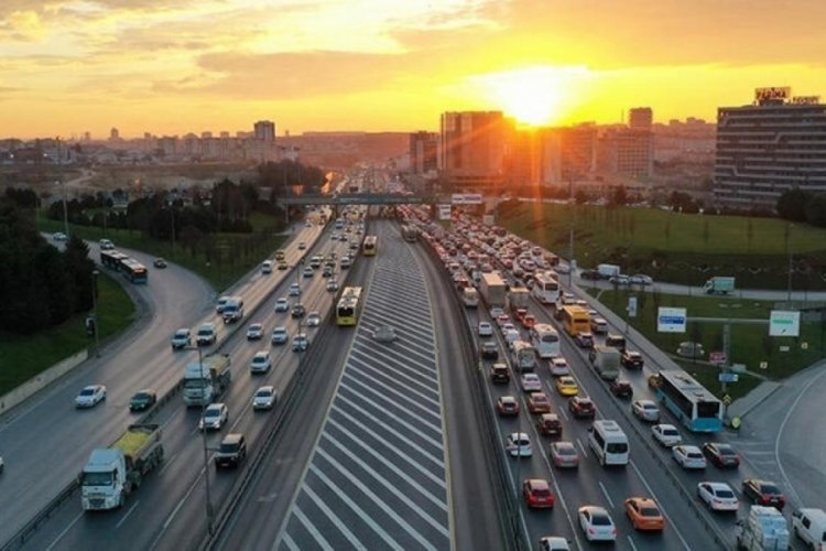 İstanbul'da trafikte 10 kara nokta! Sürücülere uyarılar geldi