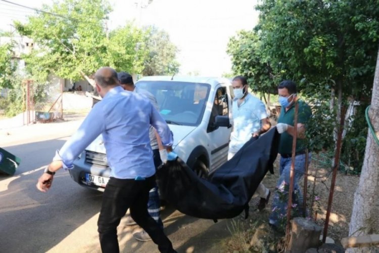 Antalya'da dehşete d&uuml;ş&uuml;ren olay! Koku ile ortaya &ccedil;ıktı