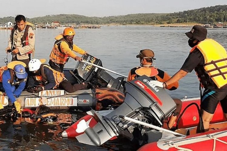Turistlerin selfie sevdası facia ile bitti: 7 &ouml;l&uuml;