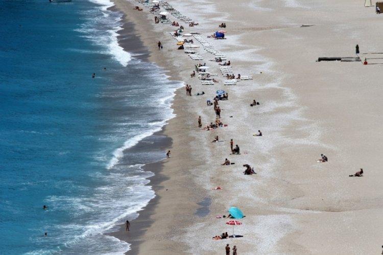 Kademeli normalleşme ile Fethiye'de sahiller hareketlendi