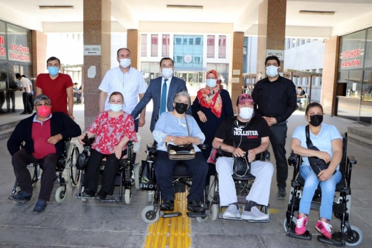 Rekt&ouml;r&uuml;n 'enflasyon- engelli &ccedil;ocuk' benzetmesine su&ccedil; duyurusu