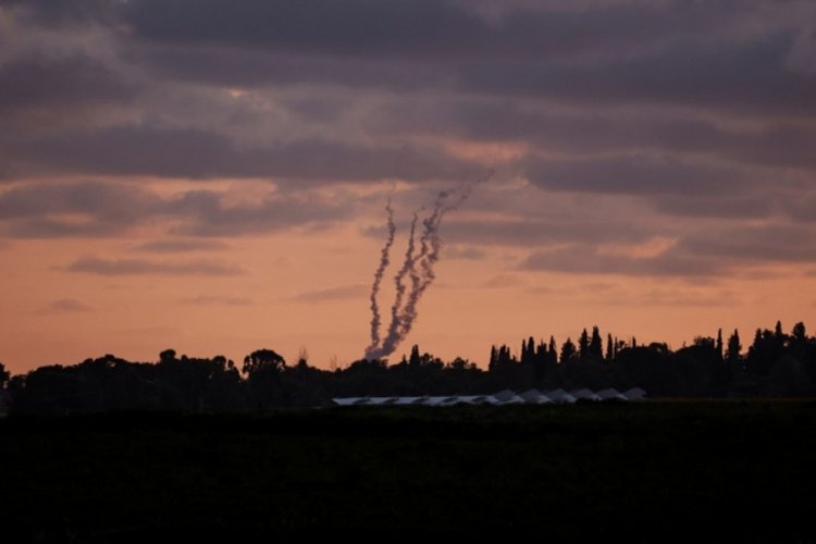 Hamas, İsrail'e ait Urim &Uuml;ss&uuml;'n&uuml; vurduğunu a&ccedil;ıkladı