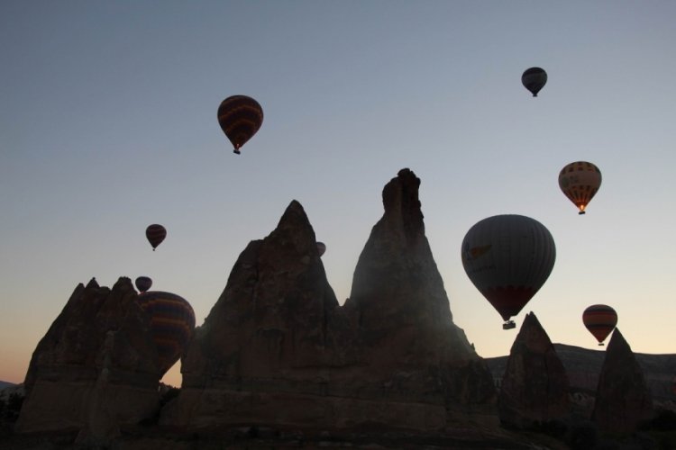 Kapadokya'da balonlar 21 günün ardından havalandı
