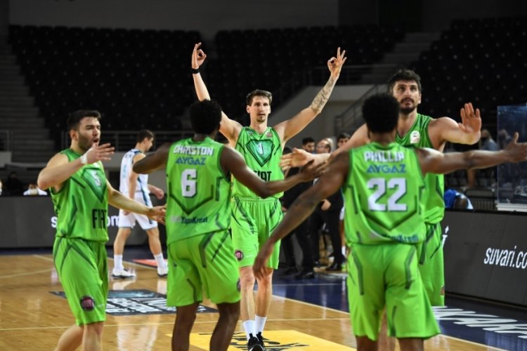 Tofaş'tan 3 oyuncu ve 2 antren&ouml;re milli davet