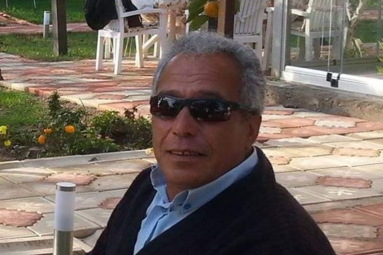 Yalnız yaşayan adam &ouml;l&uuml; bulundu: Sahte alkol ş&uuml;phesi