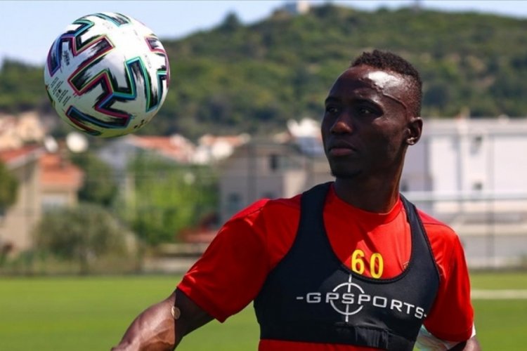 G&ouml;ztepe'nin Nijeryalı futbolcusu Obinna Nwobodo hedefini a&ccedil;ıkladı
