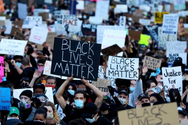 Black Lives Matter hareketi: Filistin'in kurtuluşu i&ccedil;in m&uuml;cadele edeceğiz