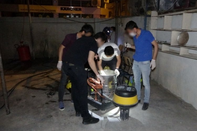 Oto yıkamacıda uyuşturucu operasyonu