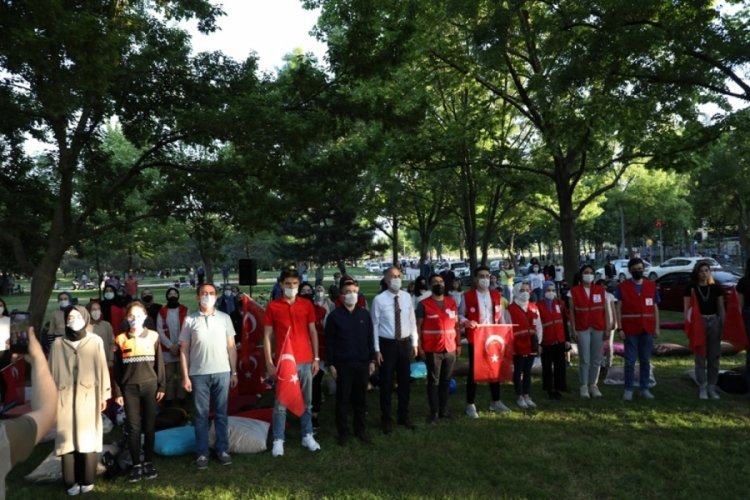 Bursa İneg&ouml;l Belediye Başkanı Taban gen&ccedil;lerle buluştu