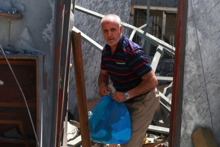Gazze'de 16 kişilik aile evsiz kaldı