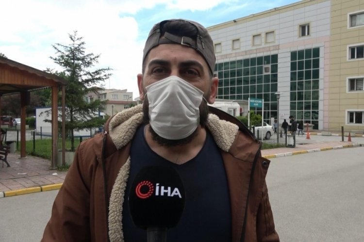 Bursa'da kaldırımda buldukları ila&ccedil;ları i&ccedil;ip zehirlenen ikizlerin babası: 'Uyanamıyorlar'