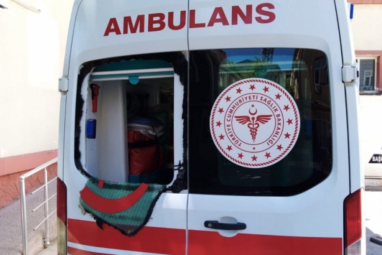 Bursa'da sağlık ekibine saldırı