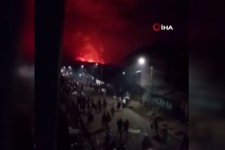 Yanardağ patladı: 3 bin 500 kişi Ruanda'ya ka&ccedil;tı