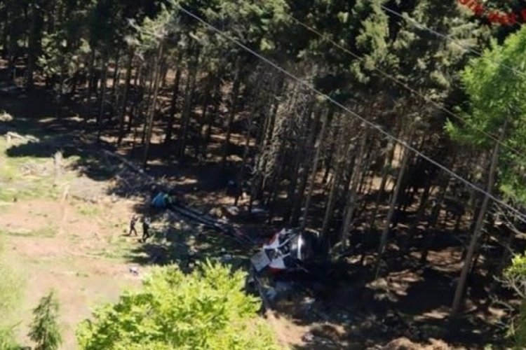 İtalya'da teleferik faciası: &Ccedil;ok sayıda kişi &ouml;ld&uuml;