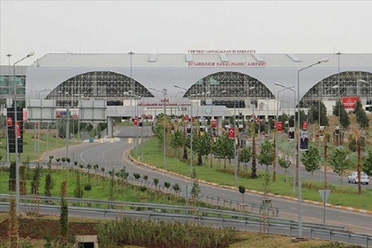 Diyarbakır Havalimanı u&ccedil;uşlara kapanıyor